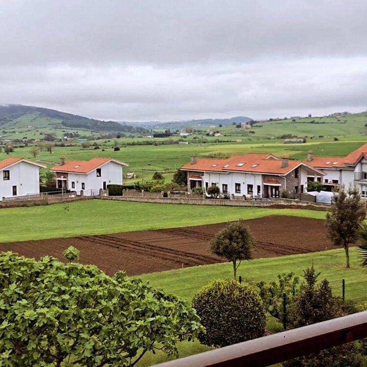 Casa Vacacional Ajo Villa Exteriör bild